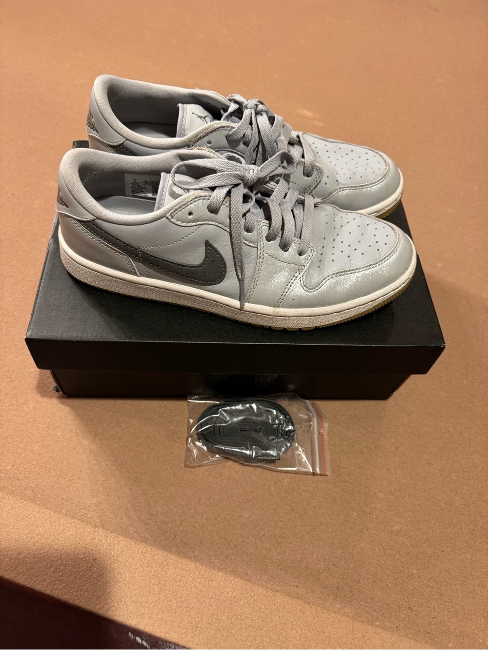Jordan Men’s Low-Top Golf Sneaker Men’s 8